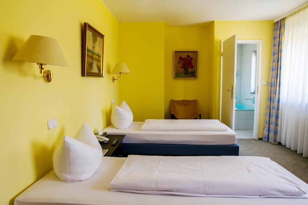 Heidekrug Hotel Oberursel Szoba fotó