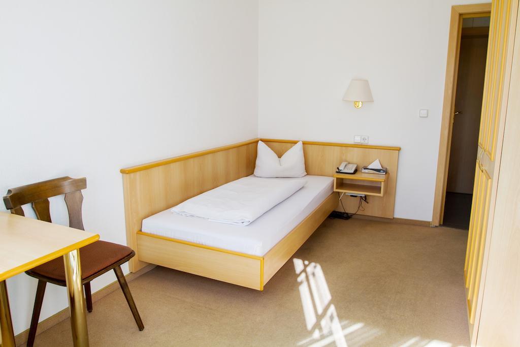 Heidekrug Hotel Oberursel Szoba fotó