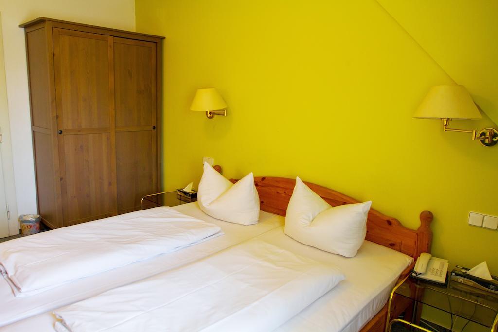 Heidekrug Hotel Oberursel Szoba fotó