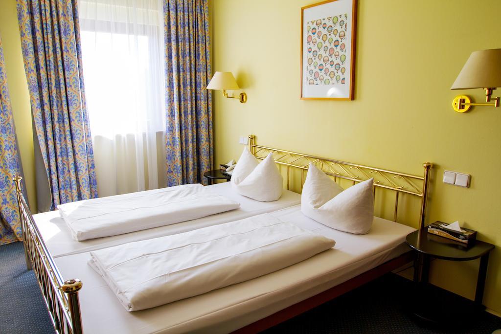 Heidekrug Hotel Oberursel Szoba fotó